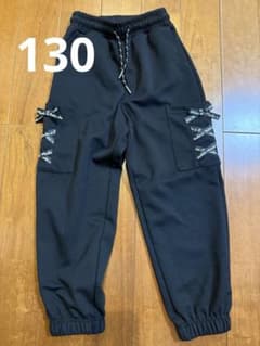 黒カーゴパンツ リボン130cm 女の子のサムネイル