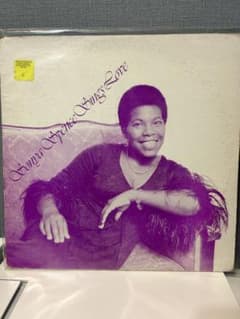 Sonya Spence Sings Love LP レコードのサムネイル
