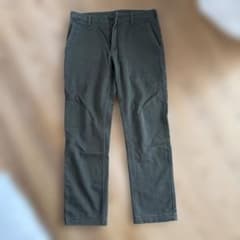 UNIQLO スボンのサムネイル