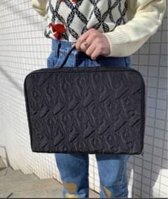 Casselini(キャセリーニ)チューリップキルティングPCケースのサムネイル