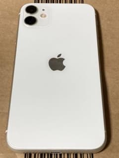 猫ちゃんさん専用　iPhone11  128GB  ホワイト  ジャンクのサムネイル