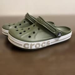 Crocs オリーブグリーン クロッグサンダルのサムネイル