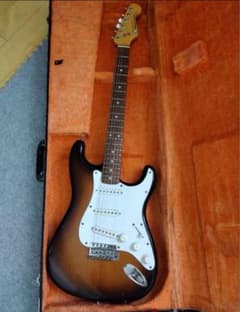 FERNANDES  FST  石ロゴ期　ストラト　ジャパヴィンのサムネイル