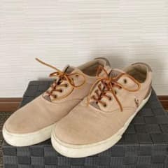 スニーカーのサムネイル