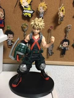 お値下げ可 爆豪勝己 フィギュアのサムネイル
