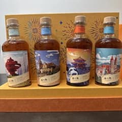 青島 シングルモルトウイスキー200ml×4本 ギフトセット 中国限定 青島 シングルモルトウイスキー200ml×4本 ギフトセット 中国限定