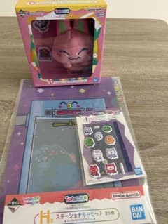 『たまごっち』一番くじ D賞 ぬいぐるみ H賞 クリアファイル I賞 シールのサムネイル