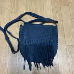 スエード素材フリンジショルダーバッグのサムネイル