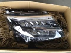 トヨタ ルーミー M900A M910A 後期 純正 LED 右 ヘッドライト - メルカリ