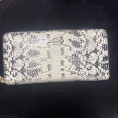 coach財布のサムネイル