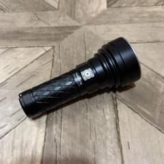 ThruNite Catapult V6 懐中電灯 SST70 - メルカリ