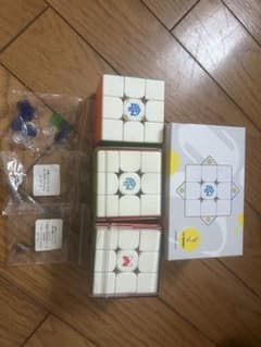 GAN 競技用ルービックキューブ 3x3 箱 トルネードv3 透明ケース付きのサムネイル