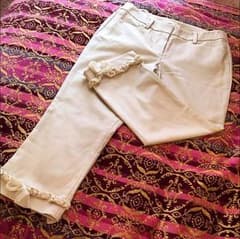 トゥービーシック パンツ 40 クリーム色のサムネイル