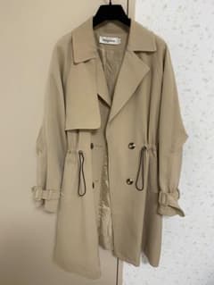 トレンチコート ベージュのサムネイル