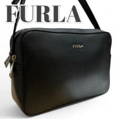 美品 FURLA フルラ リリー ダブルジッパー 黒 カメラバッグ 金具