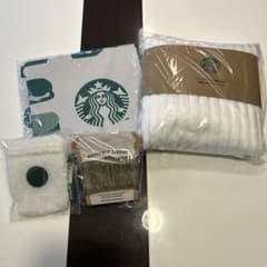 スタバ Starbucks 福袋 2024 ピクニックマットポーチ ブランケットのサムネイル