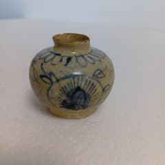 ⭐中国古陶磁 安南染付胴継ぎ小壺瓶！遺品少数 明時代 古美術 骨董品 ⭐中国古陶磁 安南染付胴継ぎ小壺瓶！遺品少数 明時代 古美術 骨董品の