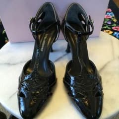 ももち様専用 ブラックパンプスのサムネイル