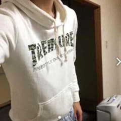 スラッシャー パーカー 今週中に買える方値下げ❗️のサムネイル