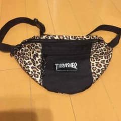 tuftuf さん専用 THRASHER  ウエストバックのサムネイル
