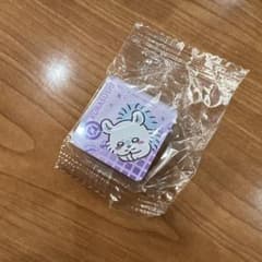 【くら寿司ちいかわコラボ2日目で終了】くら寿司 ちいかわ マグネット　モモンガのサムネイル