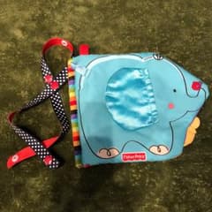 フィッシャープライス お出かけ布絵本のサムネイル