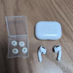 Apple AirPods Pro 本体 イヤーチップ付きのサムネイル