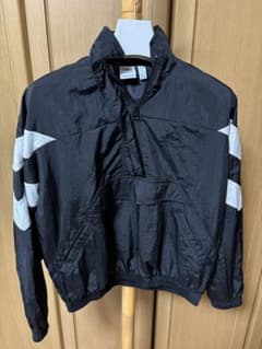 adidas ナイロンジャケットのサムネイル