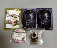 第五人格 昆虫学者 缶バッジ1個トレカ3枚 アクリルスタンド1個のサムネイル