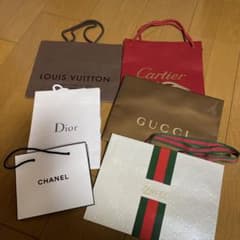 高級ブランド ショッピングバッグ ルイヴィトン CHANEL GUCCIのサムネイル
