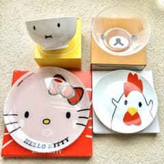 【ローソン非売品】からあげクン ハローキティ リラックマ ミッフィー 食器セット