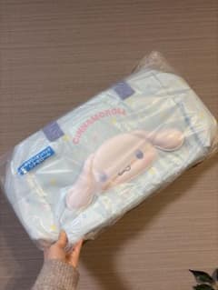 一番くじ　キャリーオンバッグ　シナモロールのサムネイル