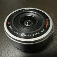 Panasonic LUMIX G X VARIO 14-42mm ASPH.のサムネイル