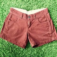 ショートパンツのサムネイル