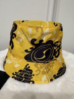 新品 タグ付き半額】DSQUARED2 キッズハット3歳〜 - メルカリ