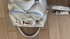Valentino バッグのサムネイル