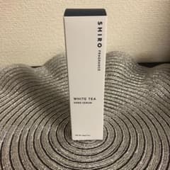 【新品未使用】shiro ホワイティーハンド美容液30gのサムネイル
