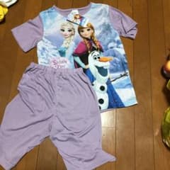 アナ雪パジャマのサムネイル