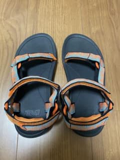 tevaサンダル　21センチのサムネイル