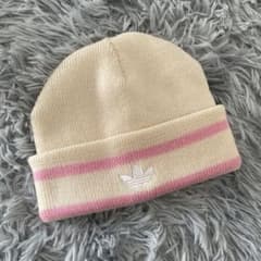 adidas ニット帽 ベージュ・ピンクのサムネイル