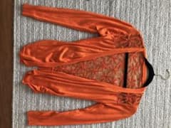 花柄シースルー　オレンジ　かわいいカーディガン　サイズSのサムネイル