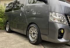 ハイエース200系タイヤホイールセットのサムネイル