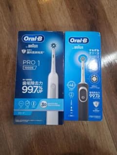 【りくさん専用】ブラウン Oral-B 本体のサムネイル