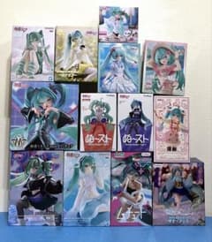 初音ミク フィギュア 13体セット - メルカリ