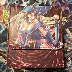 ブラックマジシャンデッキ　デッキケース付き 遊☆戯☆王』武藤遊戯生誕記念！デッキケース付きベルト