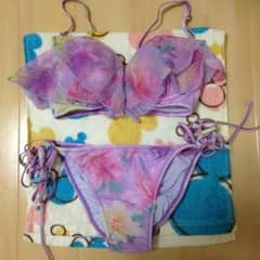 リエンダ 水着のサムネイル