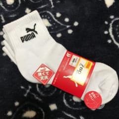 新品　PUMA  ホワイト　靴下　3足セットのサムネイル