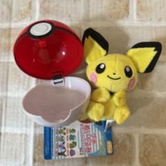 プチぬいぐるみINモンスターボールケース　ピチューのサムネイル