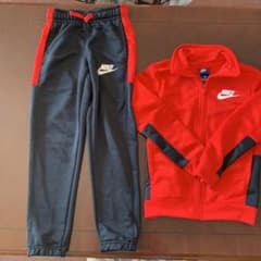 ナイキキッズ ジャージ上下セットのサムネイル