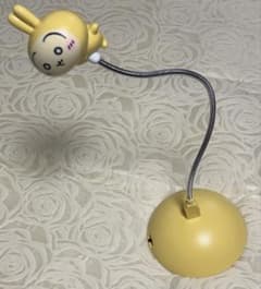 ちいかわ　うさぎ　USBスタンドライト